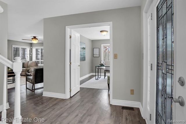 195 Corey Lane, Ortonville, MI 48462