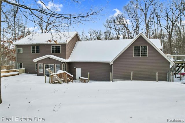 195 Corey Lane, Ortonville, MI 48462