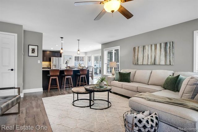 195 Corey Lane, Ortonville, MI 48462