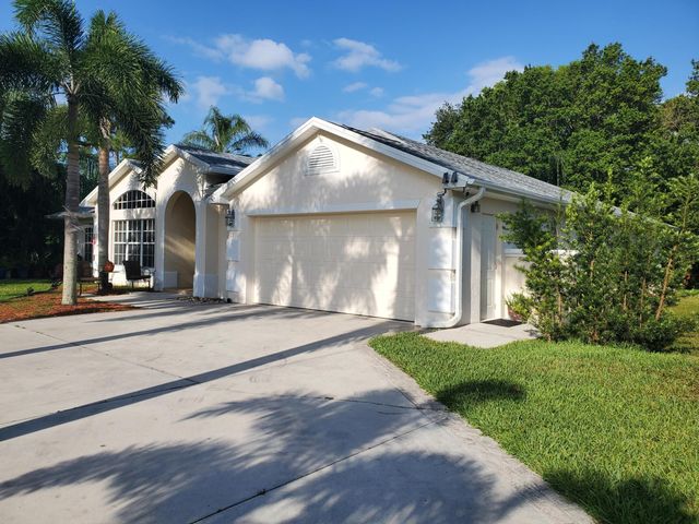 6711 Dickinson Terrace, Port St. Lucie, Port St Lucie, FL 34952