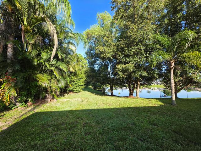 6711 Dickinson Terrace, Port St. Lucie, Port St Lucie, FL 34952