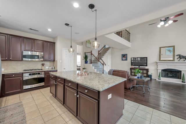 2502 Wynden Meadow Lane, Conroe, TX 77304