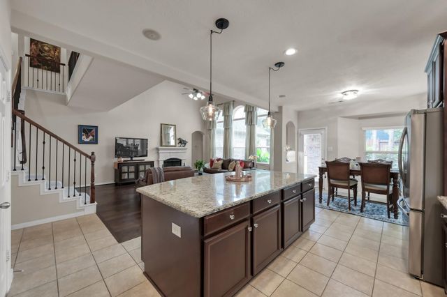 2502 Wynden Meadow Lane, Conroe, TX 77304