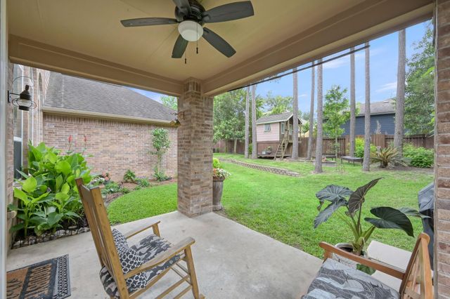2502 Wynden Meadow Lane, Conroe, TX 77304