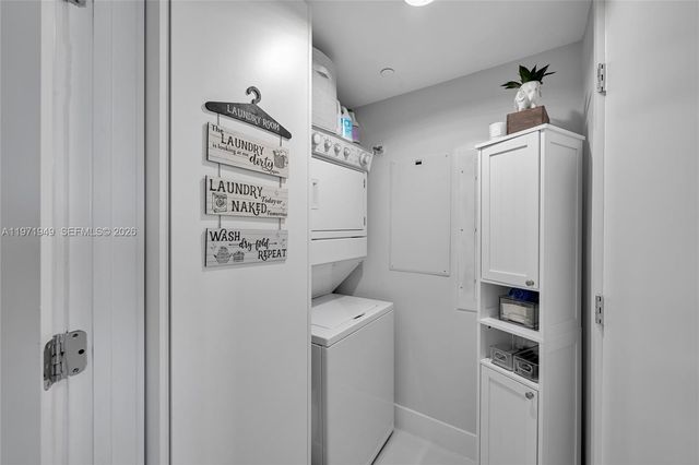 1800 S Ocean Dr 803, Hallandale Beach, FL 33009