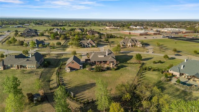 210 Rockland Trail, Lucas, TX 75002