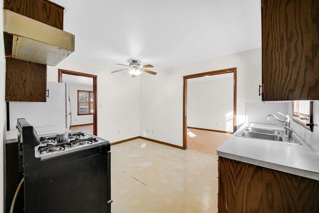 9317 Southmoor Avenue, Highland, IN 46322