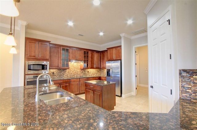 3381 Thurloe Drive, Rockledge, FL 32955