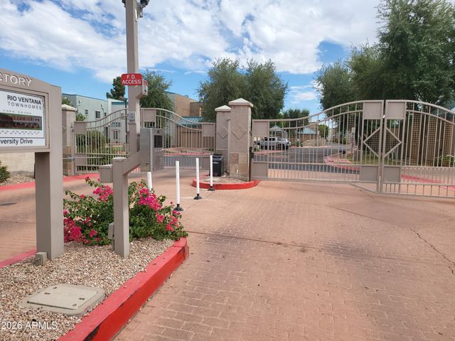 2027 E University Drive 132, Tempe, AZ 85288