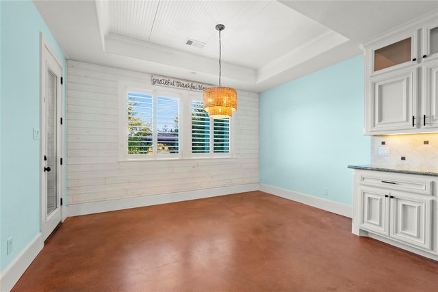 18904 W Grand Pine Circle, Montgomery, TX 77356