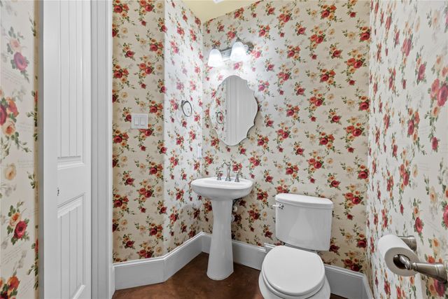 18904 W Grand Pine Circle, Montgomery, TX 77356