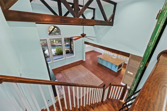 18904 W Grand Pine Circle, Montgomery, TX 77356