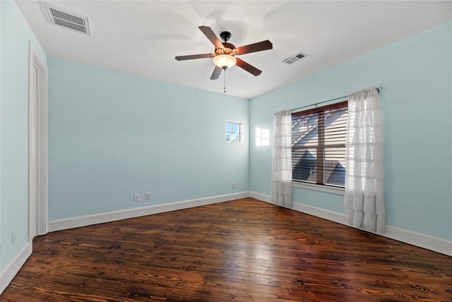 18904 W Grand Pine Circle, Montgomery, TX 77356