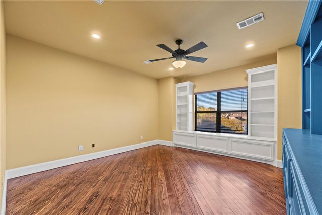 18904 W Grand Pine Circle, Montgomery, TX 77356