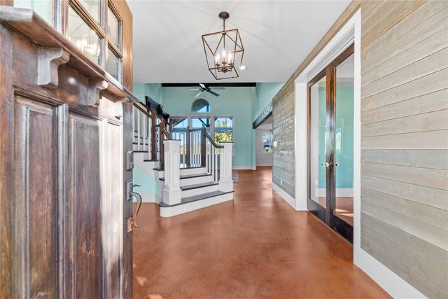 18904 W Grand Pine Circle, Montgomery, TX 77356