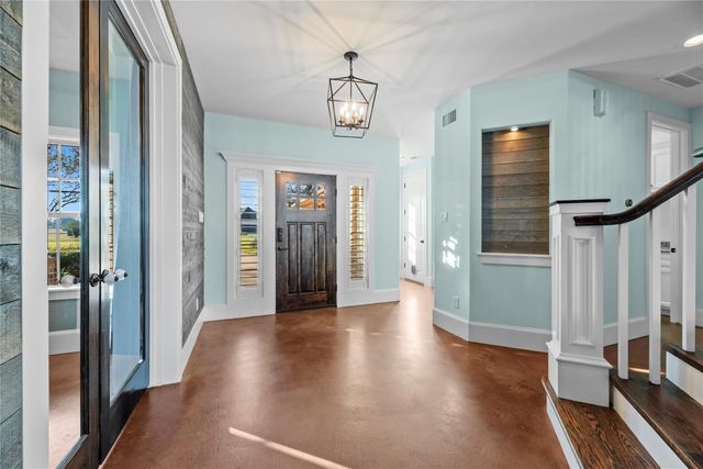 18904 W Grand Pine Circle, Montgomery, TX 77356