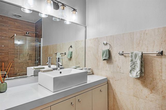 Calle Cibeles F14 PASEO DE LA FUENTE, San Juan, PR 00926