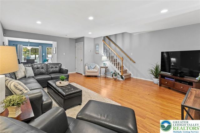 1616 Greystone Circle, Alburtis Boro, PA 18011