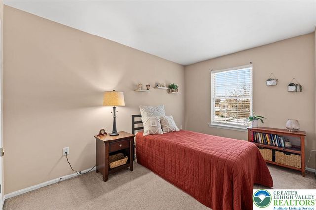 1616 Greystone Circle, Alburtis Boro, PA 18011