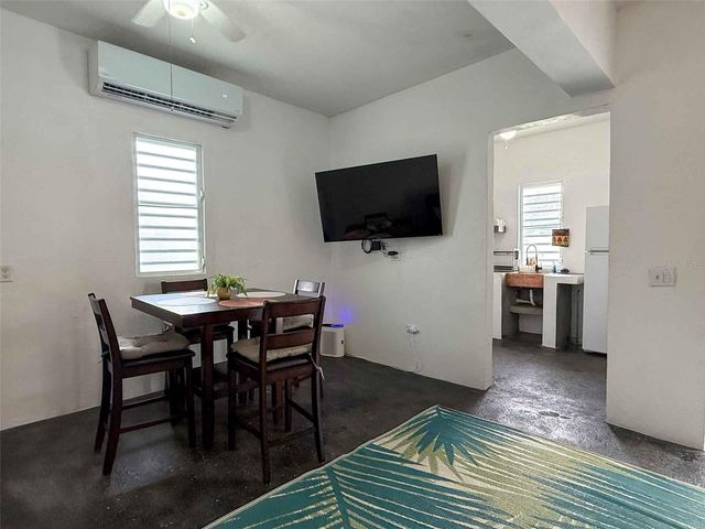 21 CALLE MARGIN MARTINEZ, Vieques, PR 00765