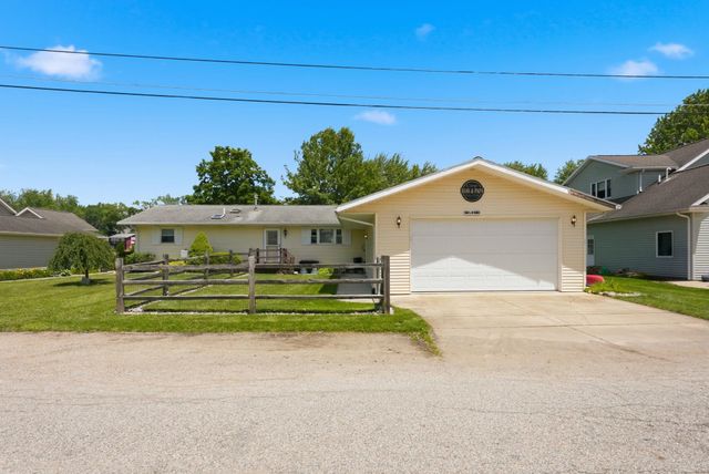 80 Lane 880 Snow Lake, Fremont, IN 46737
