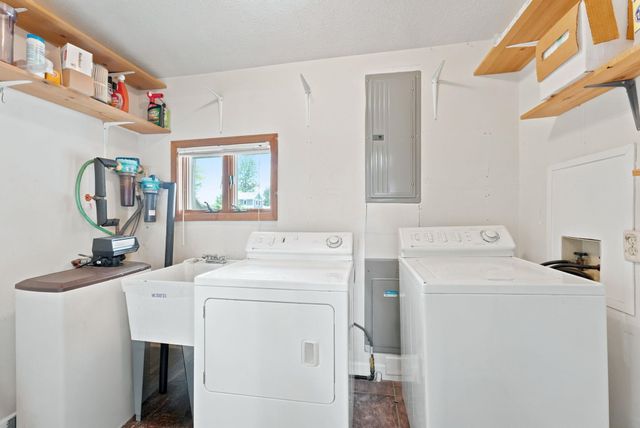 80 Lane 880 Snow Lake, Fremont, IN 46737