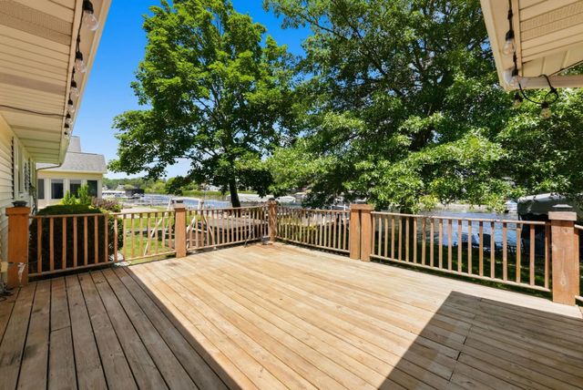 80 Lane 880 Snow Lake, Fremont, IN 46737