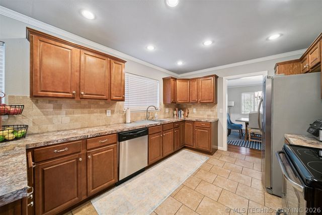 5144 E 30th Place, Tulsa, OK 74114