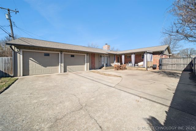 5144 E 30th Place, Tulsa, OK 74114