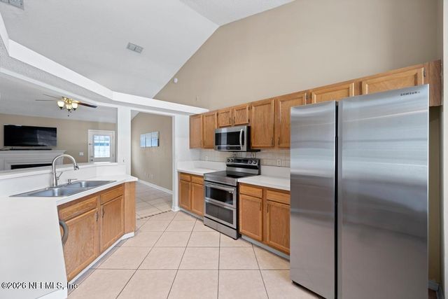3338 GUERNSEY Court, Jacksonville, FL 32226