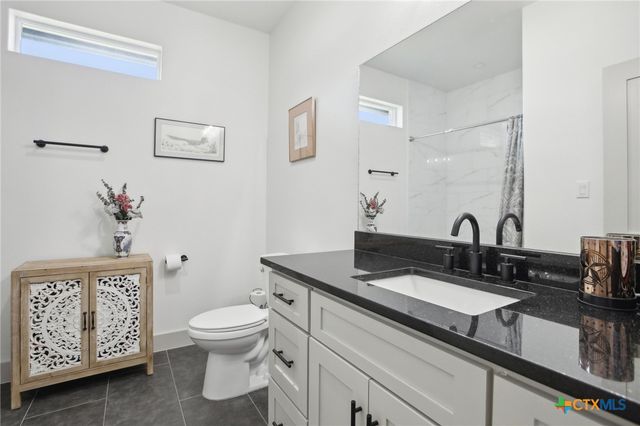 100 Colby Canyon Drive, Burnet, TX 78611