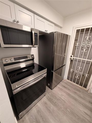 12195 W Dixie Hwy 6e 6E, North Miami, FL 33161