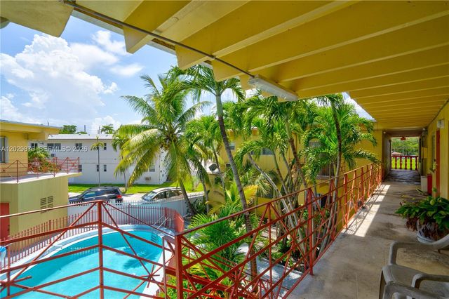 12195 W Dixie Hwy 6e 6E, North Miami, FL 33161