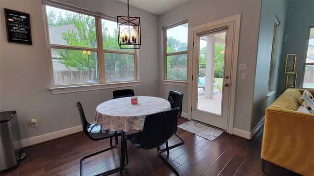 15824 Cinca Terra DR, Bee Cave, TX 78738