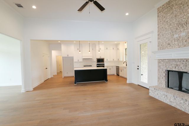 16503 Cooper Way, Tyler, TX 75703