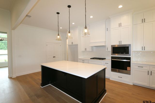 16503 Cooper Way, Tyler, TX 75703