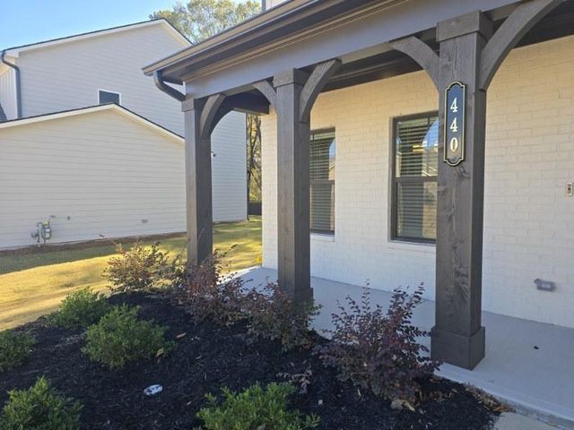 440 Winding Rose Drive, Hoschton, GA 30548