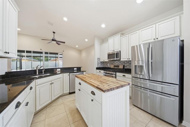 10214 CARAWAY SPICE AVENUE, Riverview, FL 33578