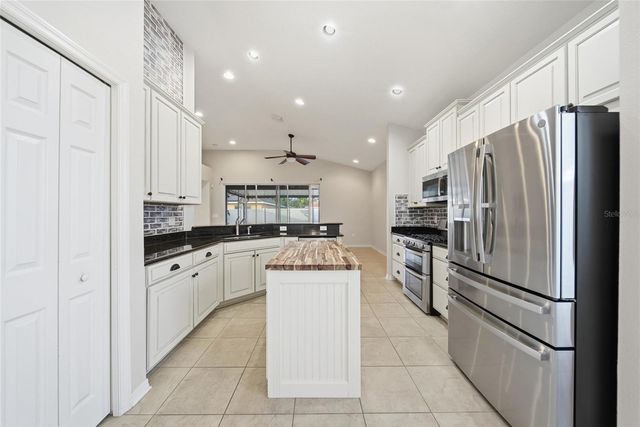 10214 CARAWAY SPICE AVENUE, Riverview, FL 33578