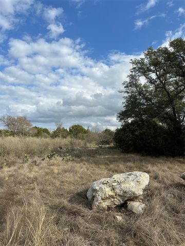 409 Spicewood Trails DR, Spicewood, TX 78669