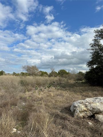 409 Spicewood Trails DR, Spicewood, TX 78669
