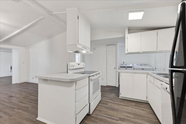 5483 Co Hwy 1087, Defuniak Springs, FL 32433