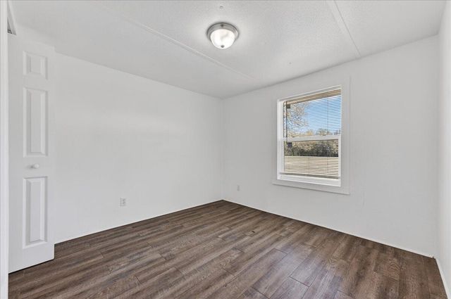 5483 Co Hwy 1087, Defuniak Springs, FL 32433