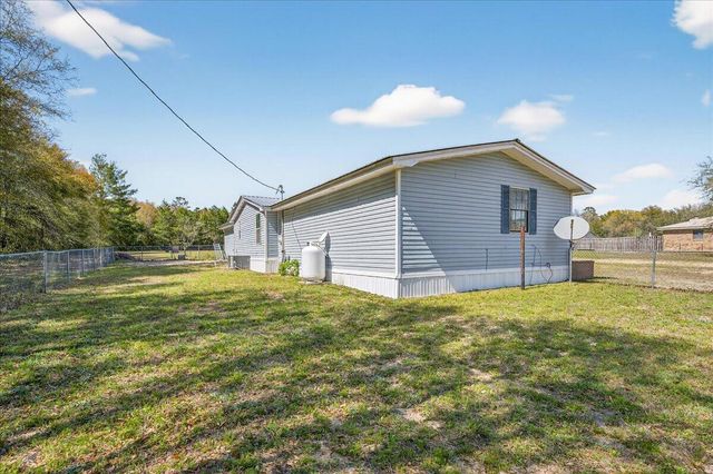 5483 Co Hwy 1087, Defuniak Springs, FL 32433