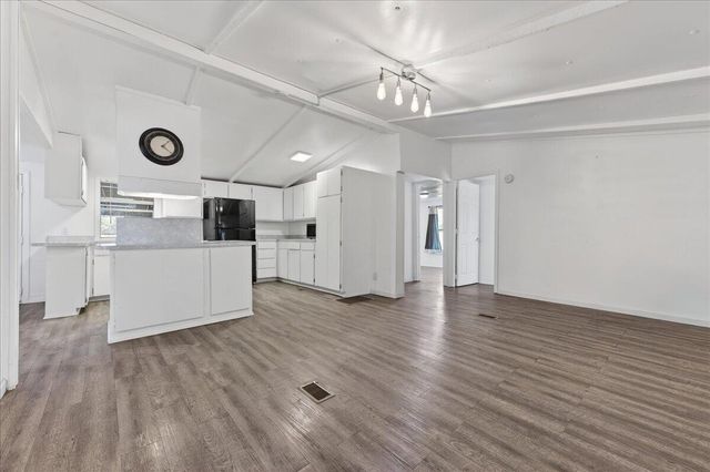 5483 Co Hwy 1087, Defuniak Springs, FL 32433