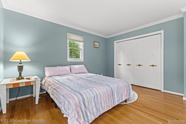 9837 Burning Tree Drive, Grand Blanc Charter Township, MI 48439