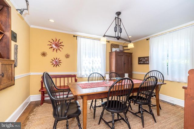 1 VILLAGE WAY, Plymouth Meeting, PA 19462