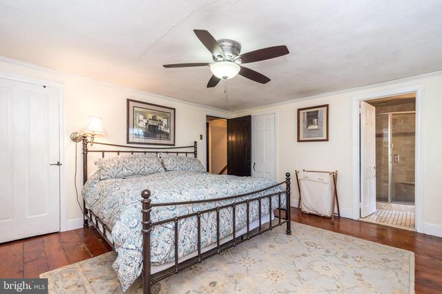 1 VILLAGE WAY, Plymouth Meeting, PA 19462