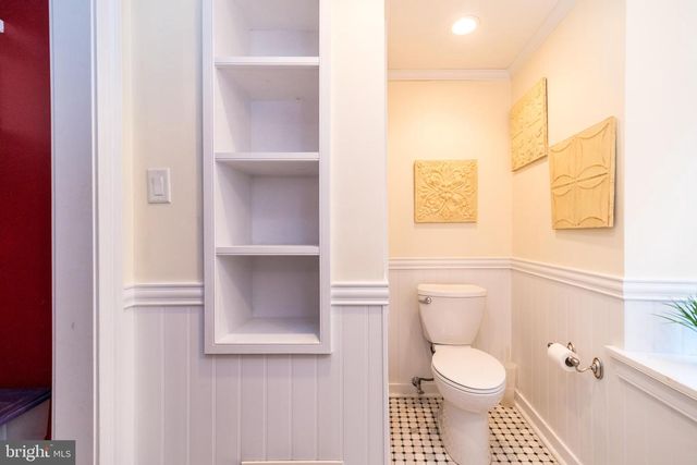 1 VILLAGE WAY, Plymouth Meeting, PA 19462