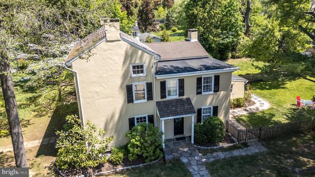 1 VILLAGE WAY, Plymouth Meeting, PA 19462